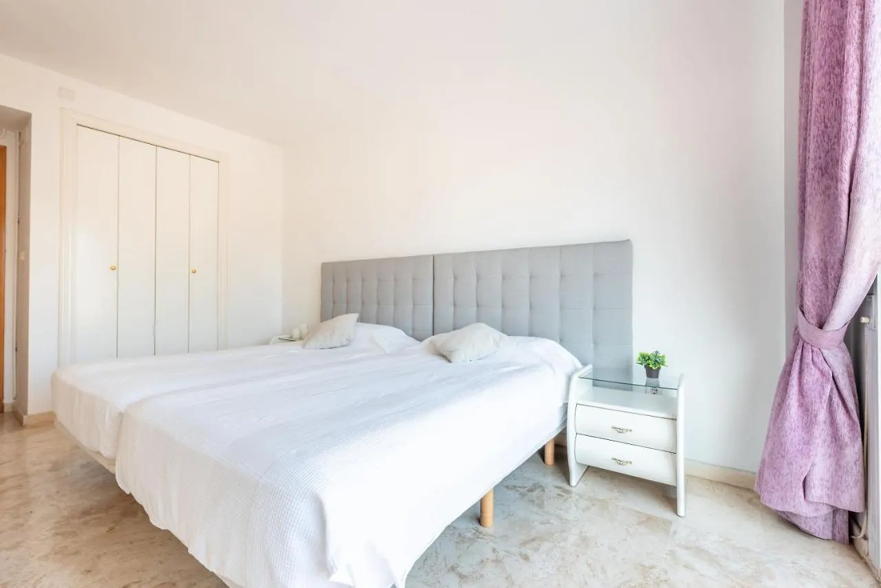 Daire Apartamento Duplex Los Cartujanos I Marbella