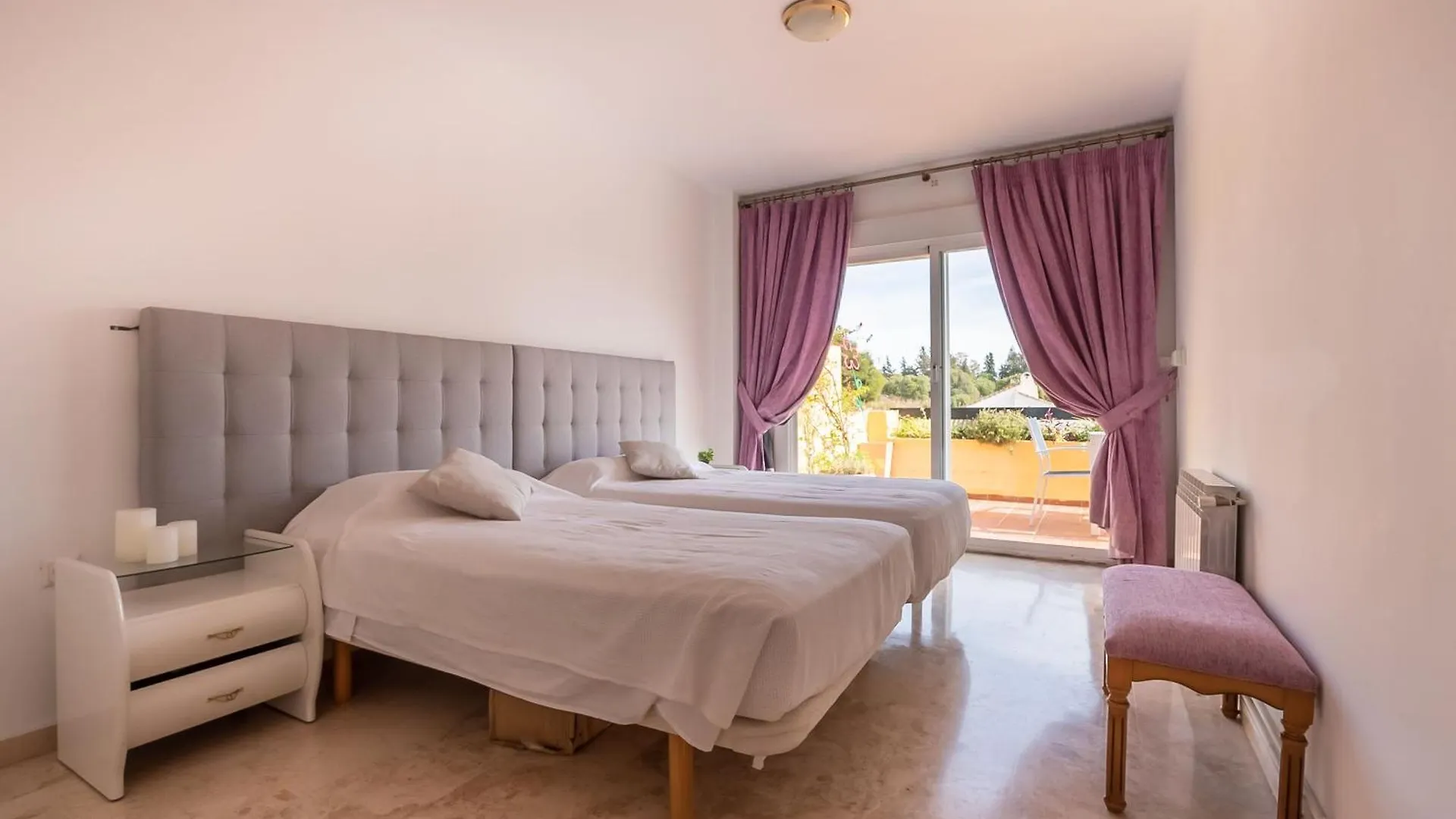 Apartamento Duplex Los Cartujanos I Marbella İspanya